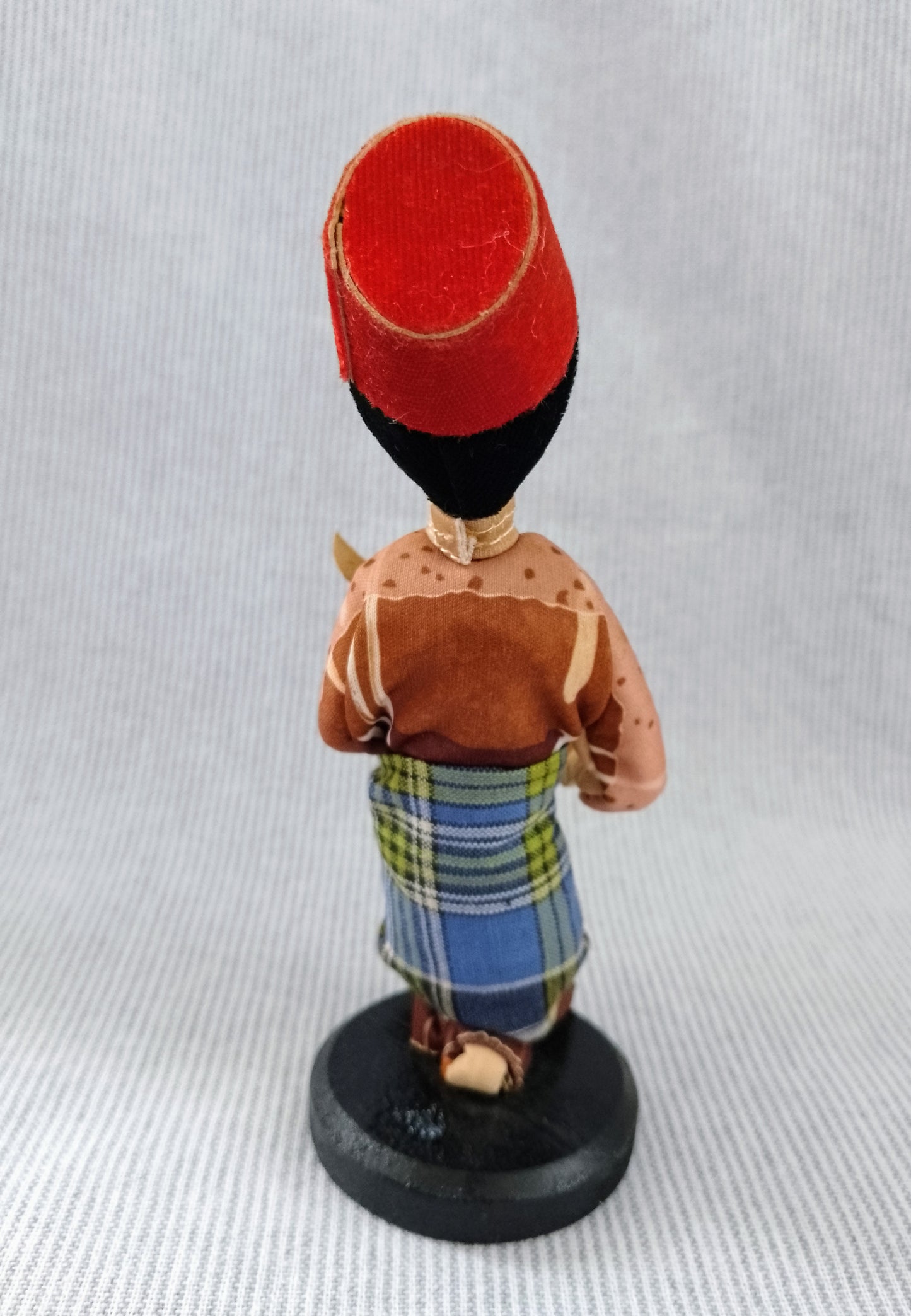 Vintage 1970s Tourist Figurine - Singapore Lady