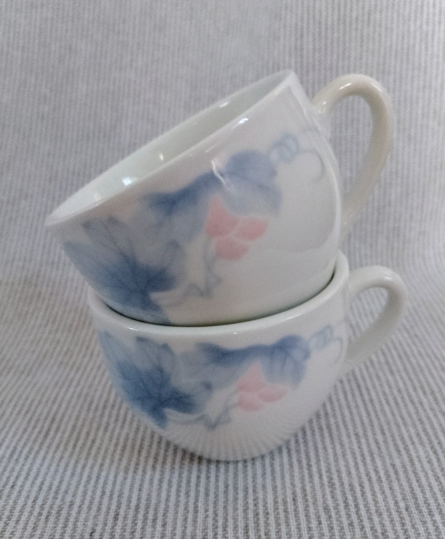 Vintage  Chinese Tea Cup by QUNLI-HUNAN