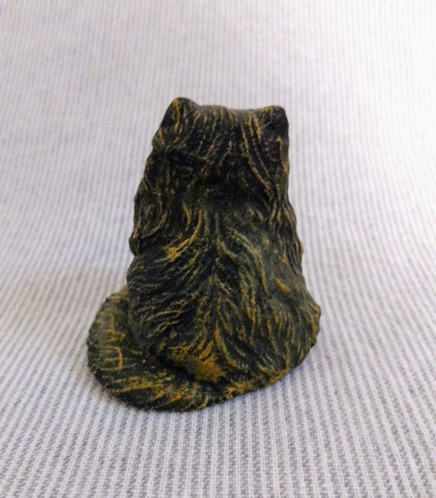 Retro Persian Cat Figurine with Yellow Eyes